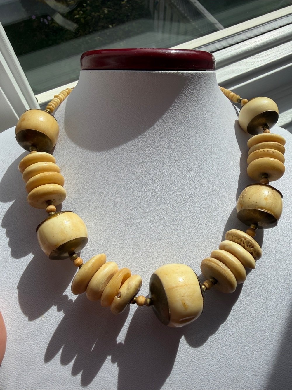 Vintage Cream Bead Necklace – 18” – Hand‑Strung – Unique Organic Look